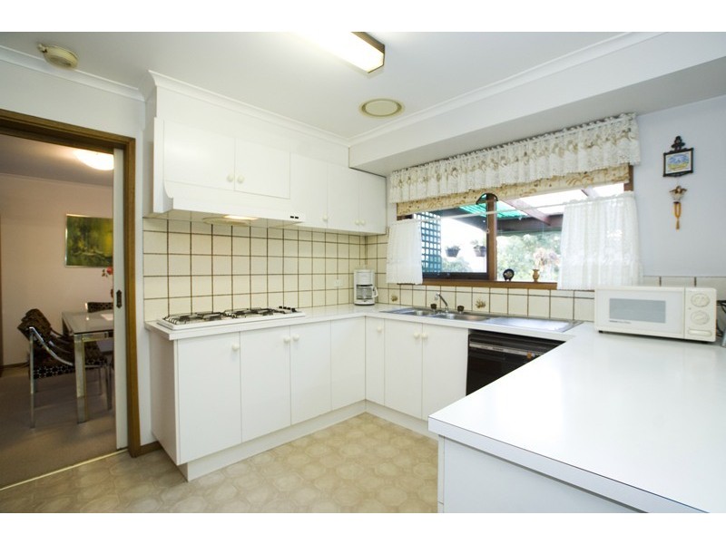 127 Wonga Road, Ringwood North VIC 3134