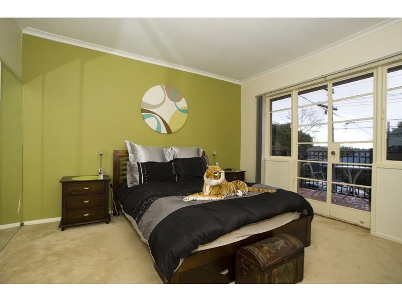 1 Emerald Street, Ringwood VIC 3134