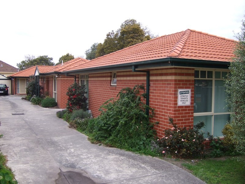 1/21 Barkly Street, Ringwood VIC 3134