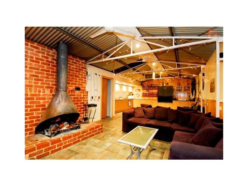 10 James Street, Ringwood VIC 3134