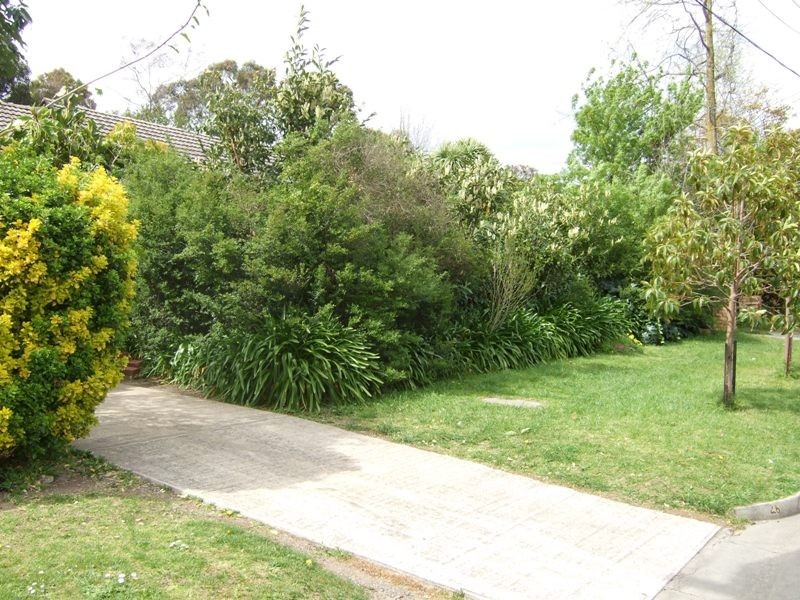 26 Dickson Crescent, Ringwood North VIC 3134