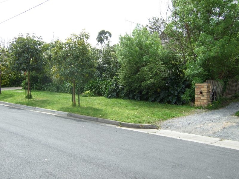 26 Dickson Crescent, Ringwood North VIC 3134