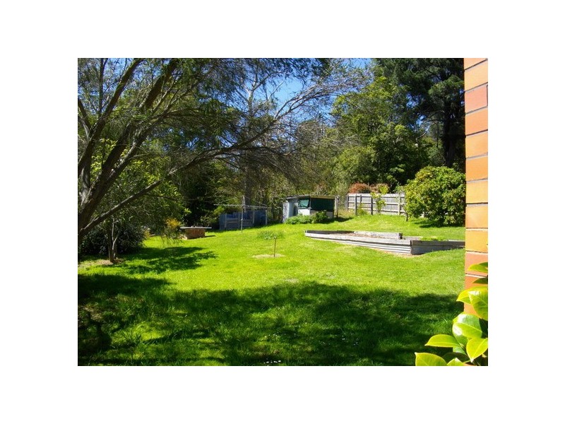 12 Howard Avenue, Ringwood East VIC 3135