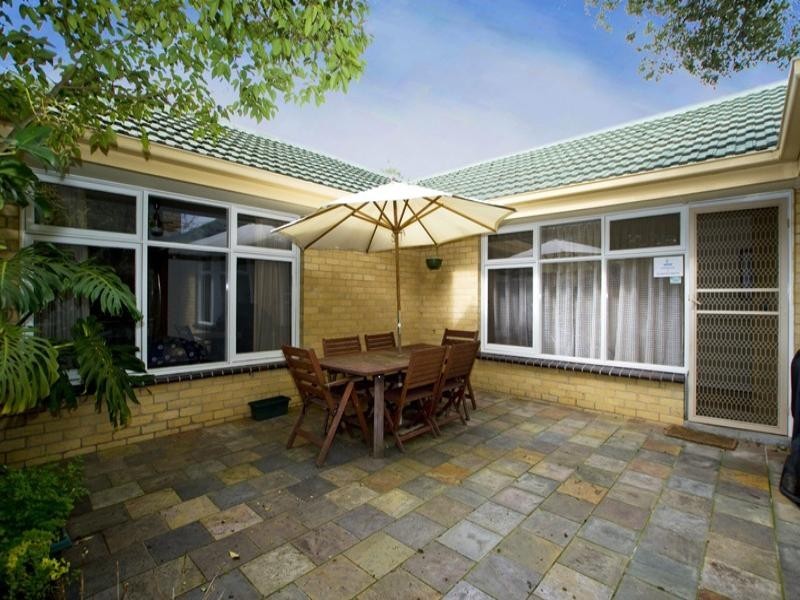 4 Nicole Street, Mount Waverley VIC 3149