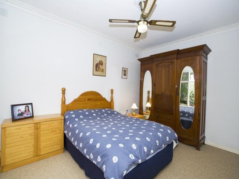 4 Nicole Street, Mount Waverley VIC 3149