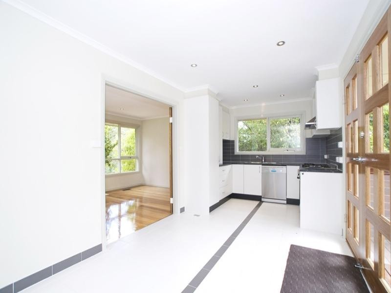 1 Irene Crescent, Mitcham VIC 3132