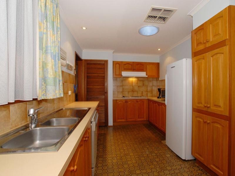 46 Jull Parade, Ringwood North VIC 3134