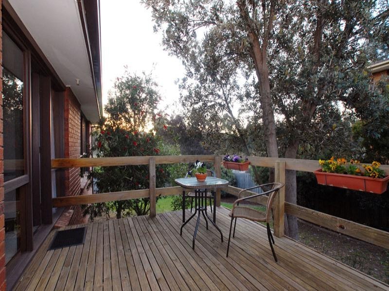 46 Jull Parade, Ringwood North VIC 3134