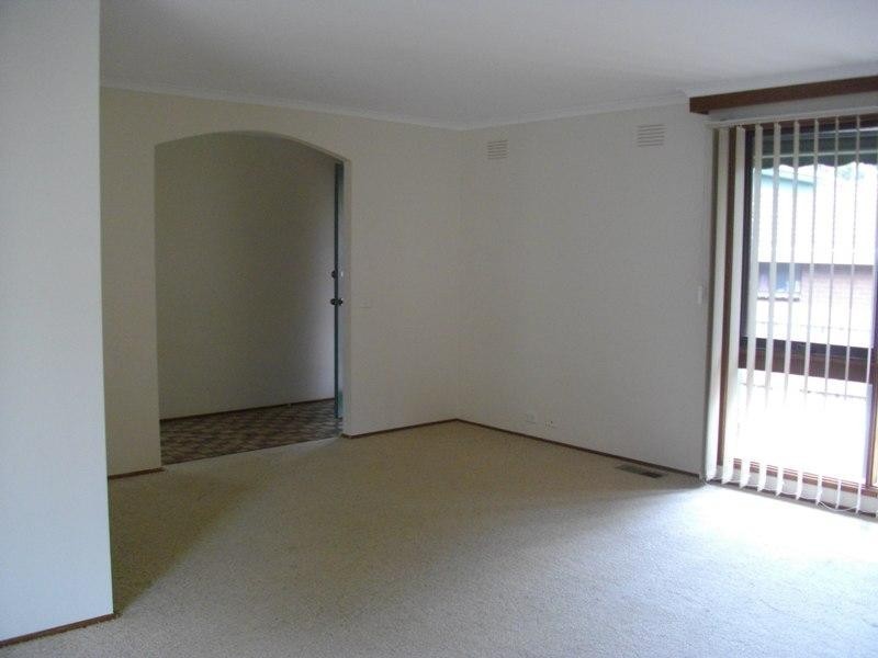 38 Old Orchard Drive, Wantirna South VIC 3152