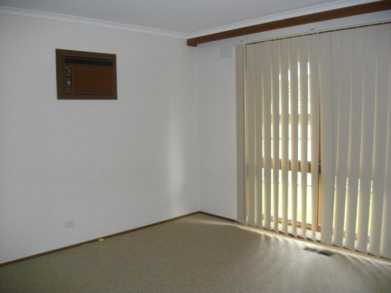 38 Old Orchard Drive, Wantirna South VIC 3152