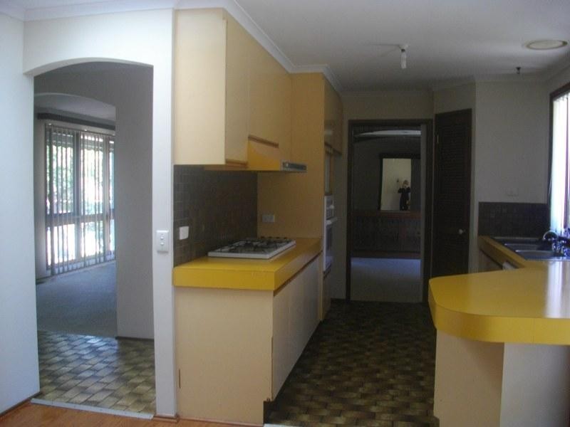 38 Old Orchard Drive, Wantirna South VIC 3152