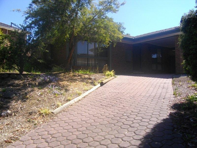 38 Old Orchard Drive, Wantirna South VIC 3152