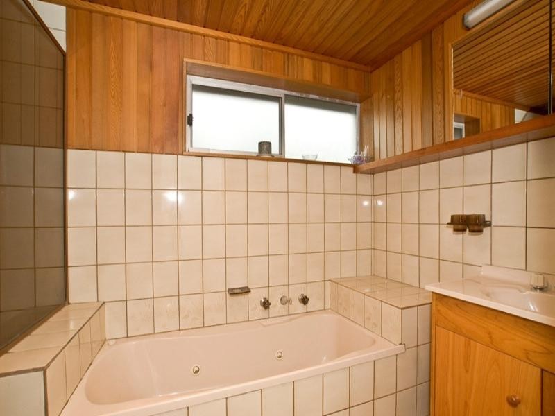 17 Hugh Street, Ringwood VIC 3134