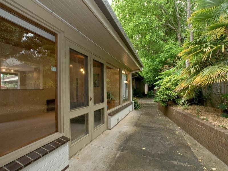 17 Hugh Street, Ringwood VIC 3134