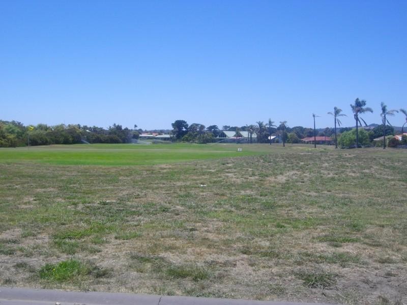 6 Lake View Lane, Safety Beach VIC 3936