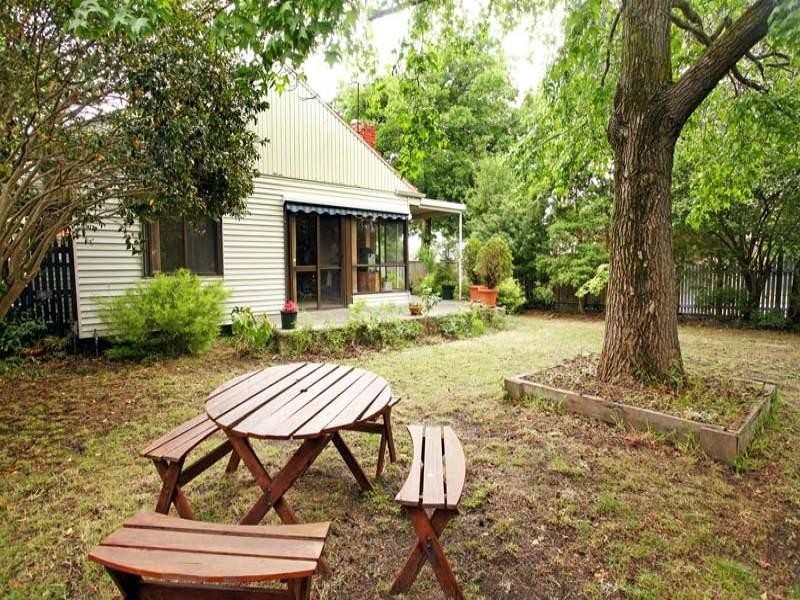 214 Springfield Road, Blackburn VIC 3130