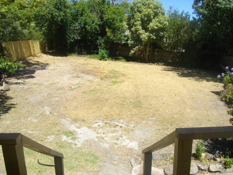 5 Garden Street, Ringwood VIC 3134