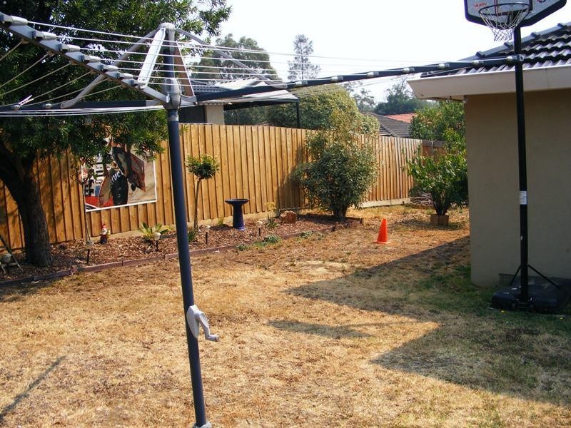 11 Wimbourne Court, Wantirna VIC 3152