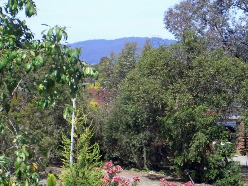 11 Hamsterley Square, Wantirna VIC 3152