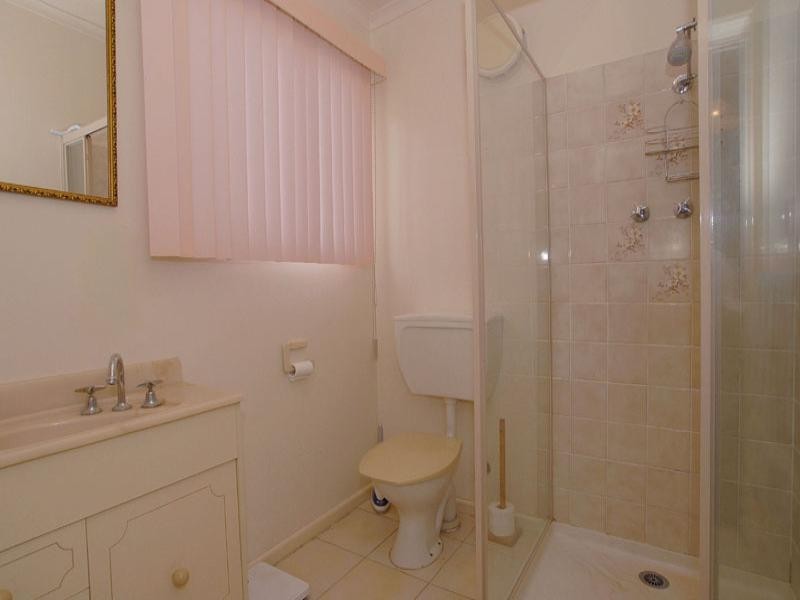 11 Hillcrest Avenue, Ringwood VIC 3134