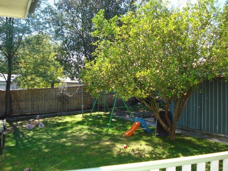 14 Herbert Street, Ringwood VIC 3134