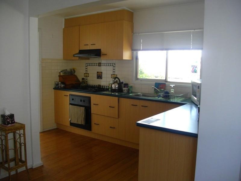 13 Evandale Avenue, Nunawading VIC 3131