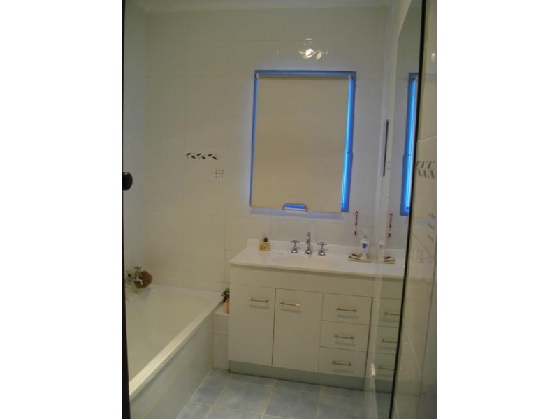 13 Evandale Avenue, Nunawading VIC 3131