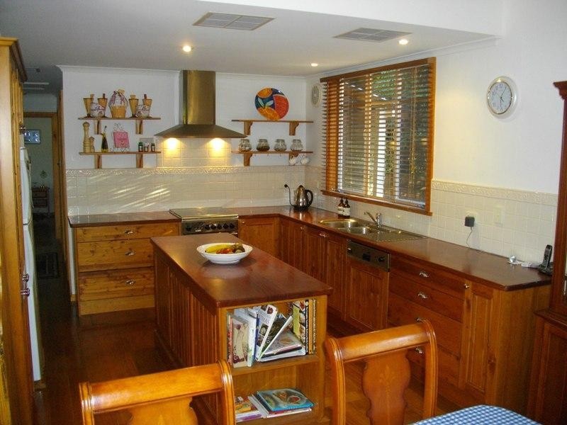 4 Heathmont Road, Ringwood VIC 3134