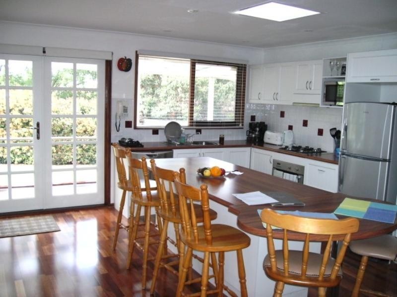 122 Langdale Drive, Croydon Hills VIC 3136