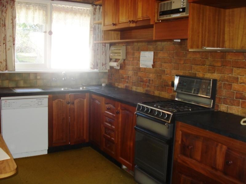 8 Montalbo Road, Ringwood North VIC 3134