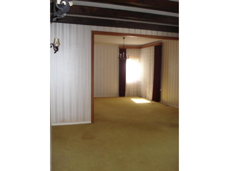 8 Montalbo Road, Ringwood North VIC 3134