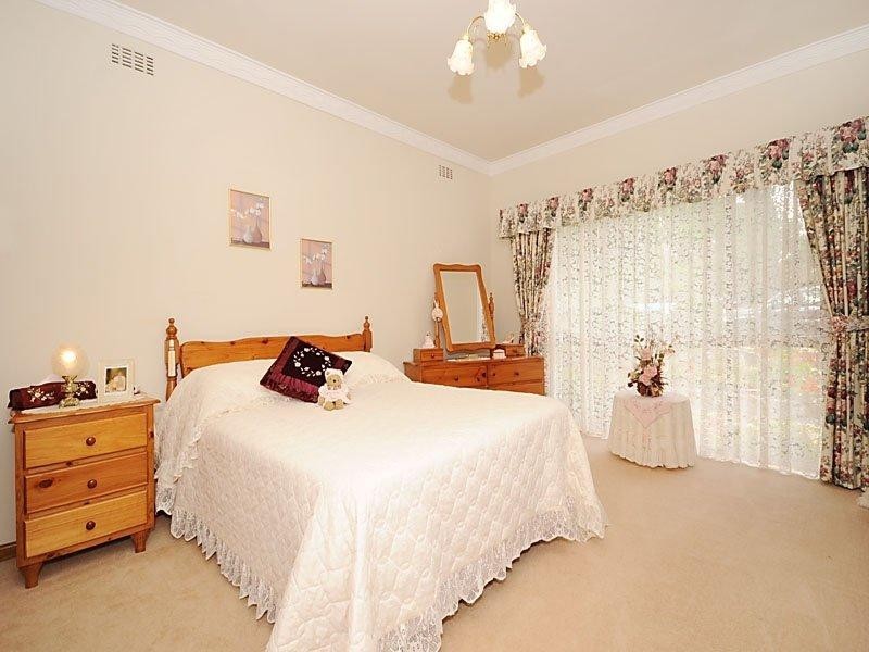 29 Freeman Street, Ringwood East VIC 3135