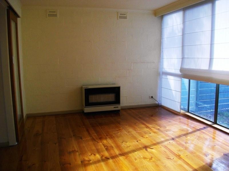 24/241 Canterbury Road, Bayswater North VIC 3153