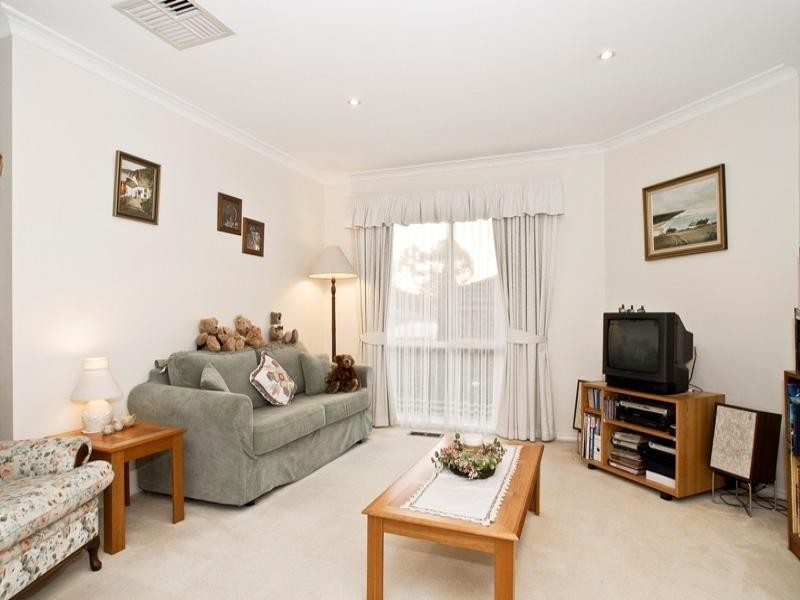 3/14 Mirabel Avenue, Ringwood East VIC 3135