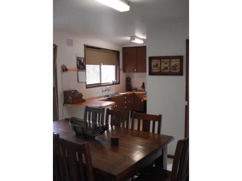 17 Cormistom Road, Ringwood North VIC 3134