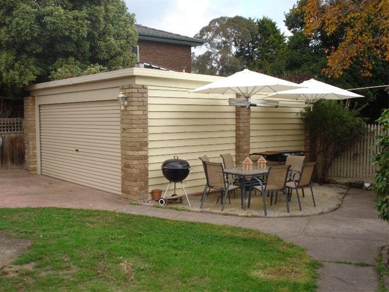 17 Cormistom Road, Ringwood North VIC 3134