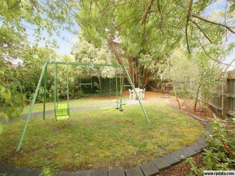 17 Cormistom Road, Ringwood North VIC 3134