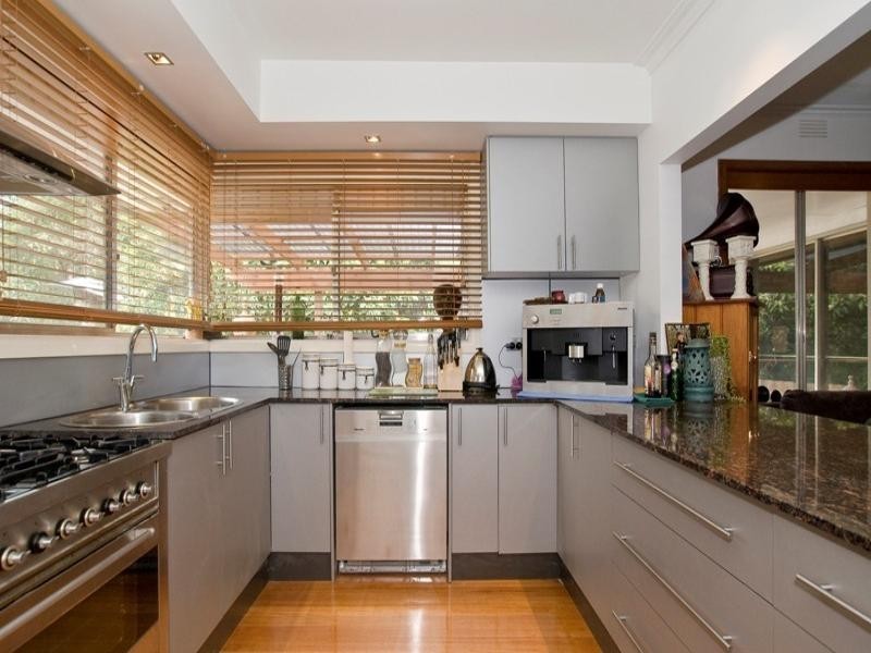 5 Dickasons Road, Heathmont VIC 3135