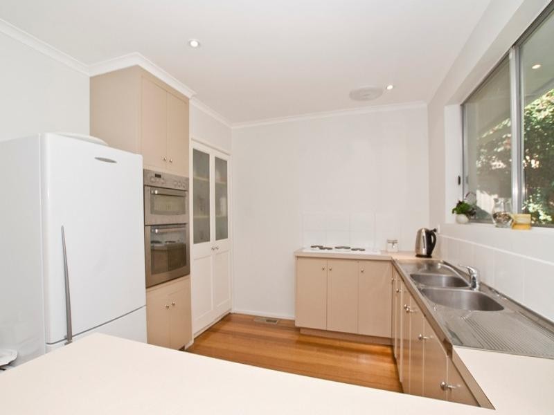 29 Melview Drive, Ringwood North VIC 3134