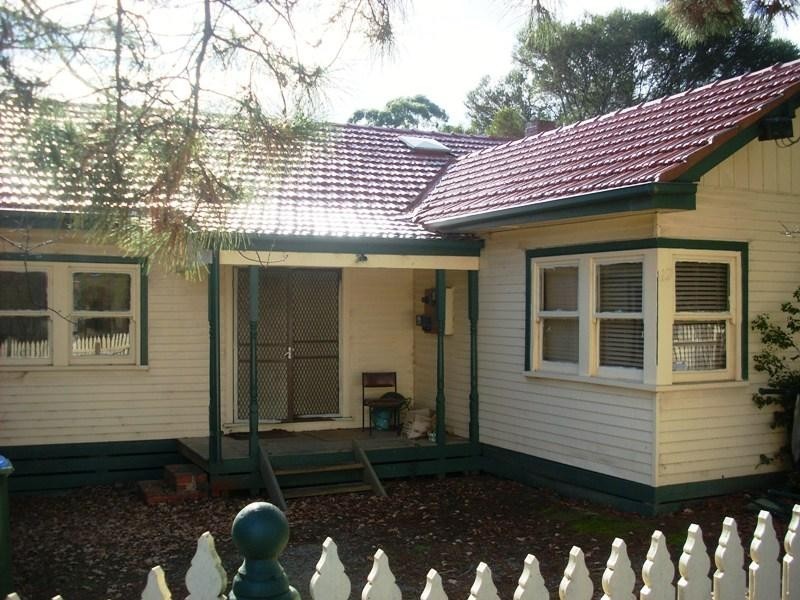 12 Nelson Street, Ringwood VIC 3134