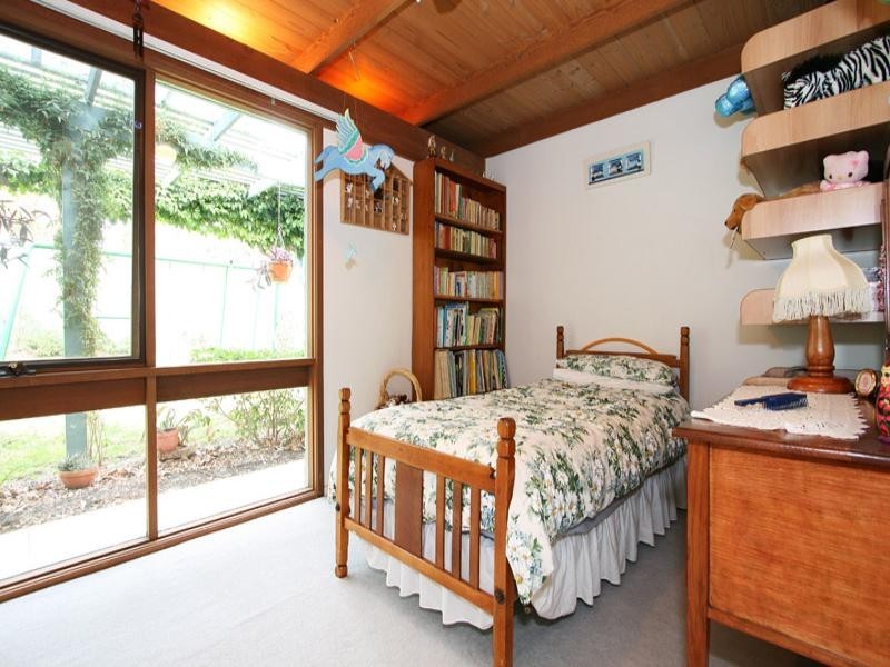 3 Sparks Avenue, Burwood VIC 3125