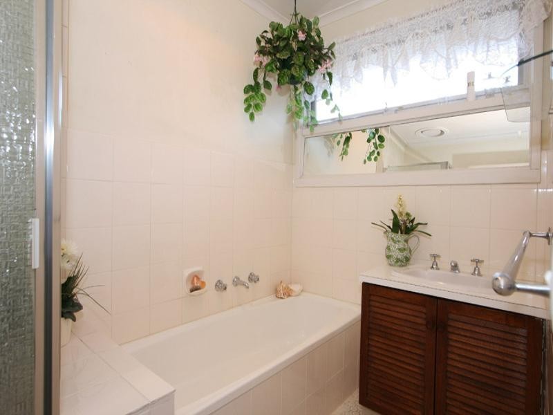 2/52 Mt Dandenong Road, Ringwood East VIC 3135