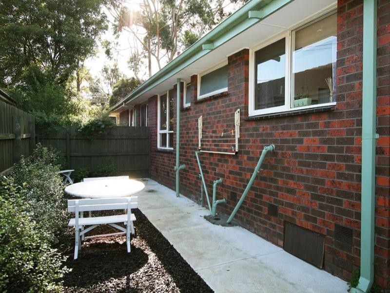 2/52 Mt Dandenong Road, Ringwood East VIC 3135