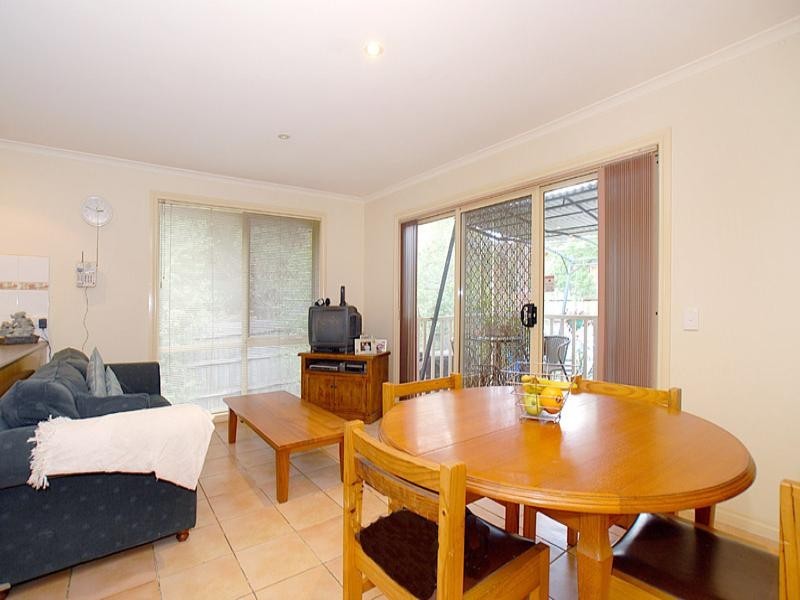 2/118 Maroondah Highway, Croydon VIC 3136