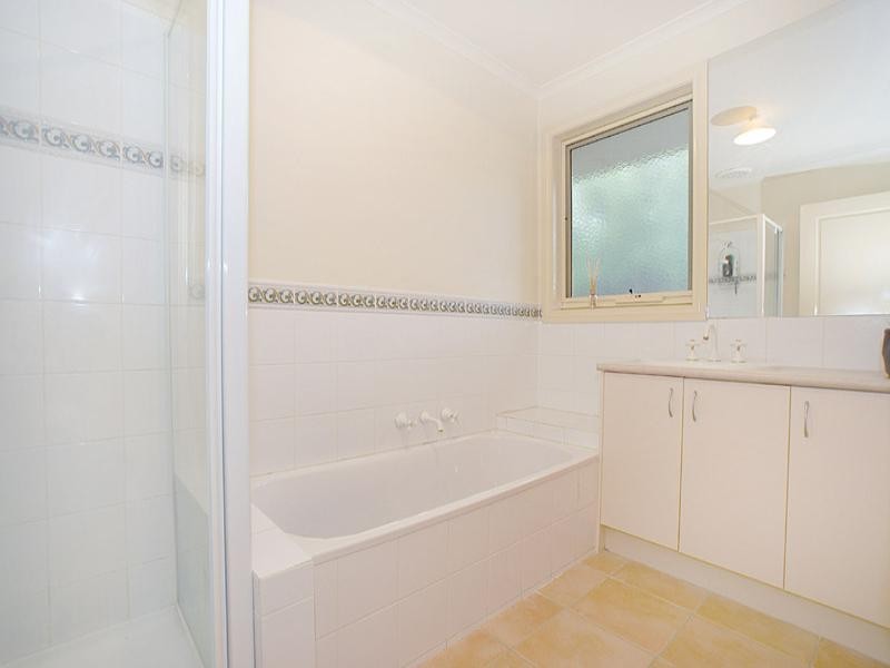 2/118 Maroondah Highway, Croydon VIC 3136