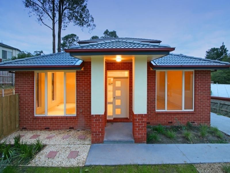 1/1D Hearthside Court, Ringwood VIC 3134