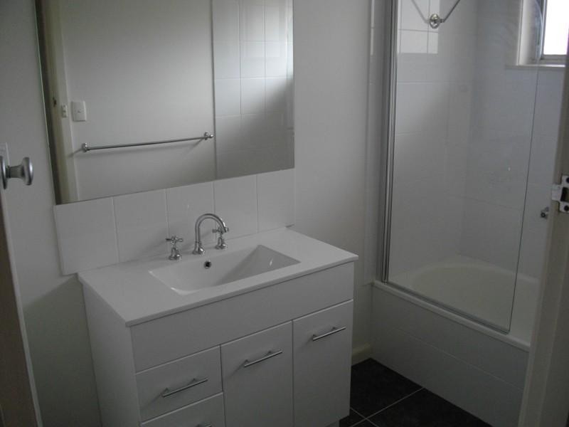 4/33 Patterson Street, Ringwood East VIC 3135