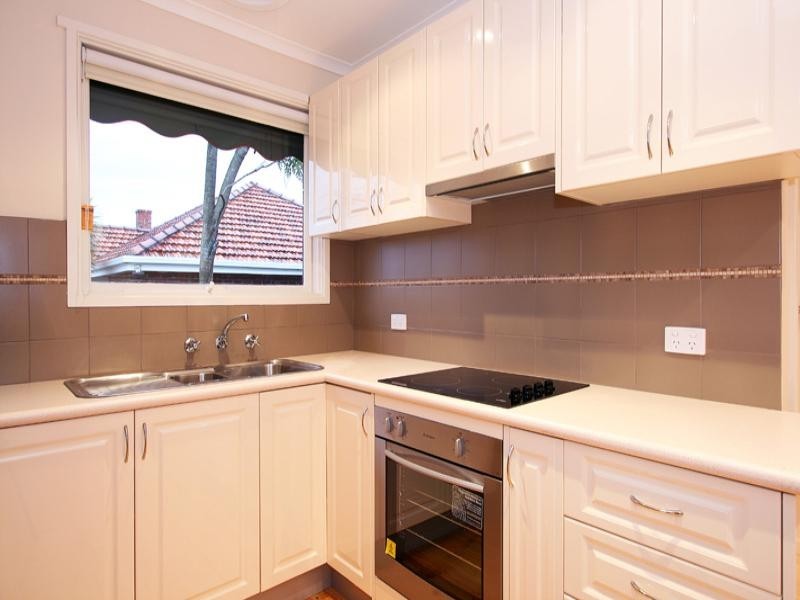 8/6 Arlington Street, Ringwood VIC 3134