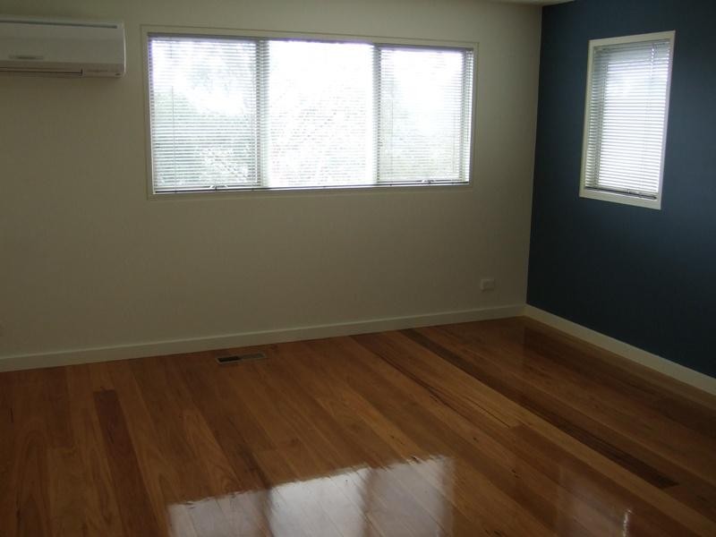 4 Fellows Street, Mitcham VIC 3132