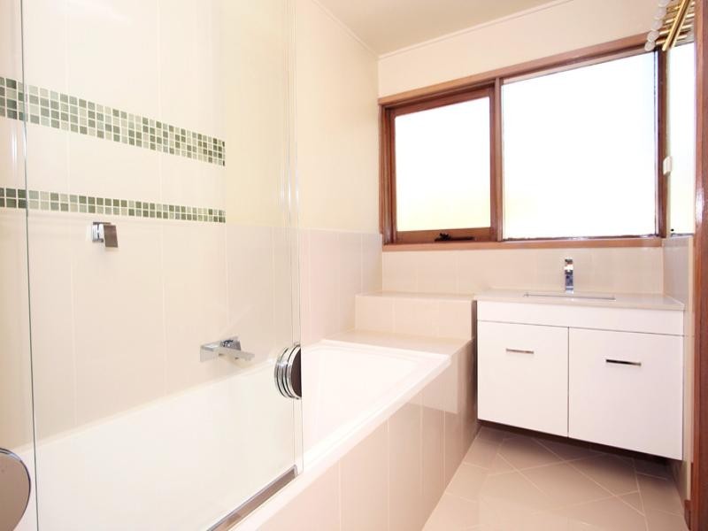 11 Nara Road, Mitcham VIC 3132